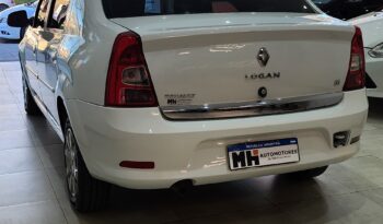 Renault Logan 2012 lleno