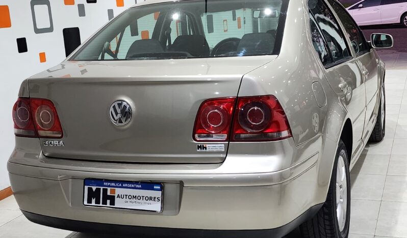 Volkswagen Bora 2008 full