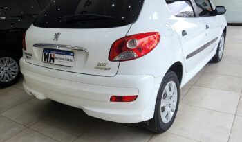 Peugeot 207 Compact 2013 full