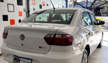 Volkswagen Voyage 2017 lleno