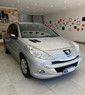 Peugeot 207 Compact 2013