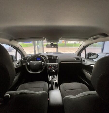 Citroën C4 2015 lleno