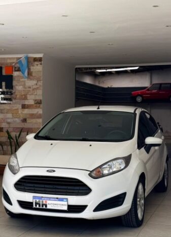 Ford Fiesta 2015 lleno