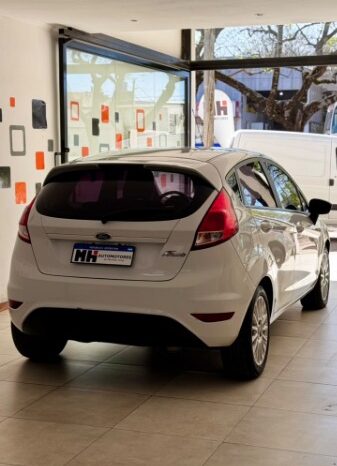 Ford Fiesta 2015 lleno