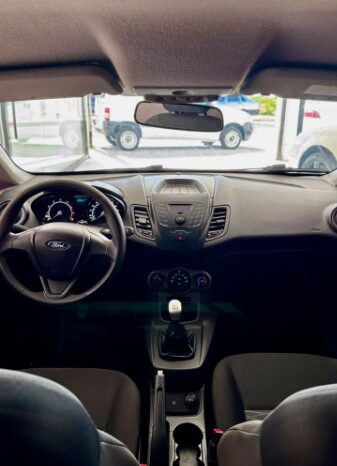 Ford Fiesta 2015 lleno