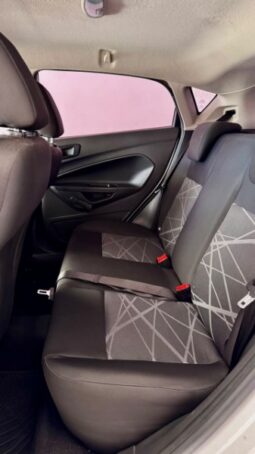 Ford Fiesta 2015 lleno